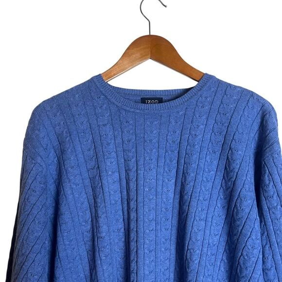 Izod blue 100% cotton cable knit sweater. Size xl - Picture 2 of 7
